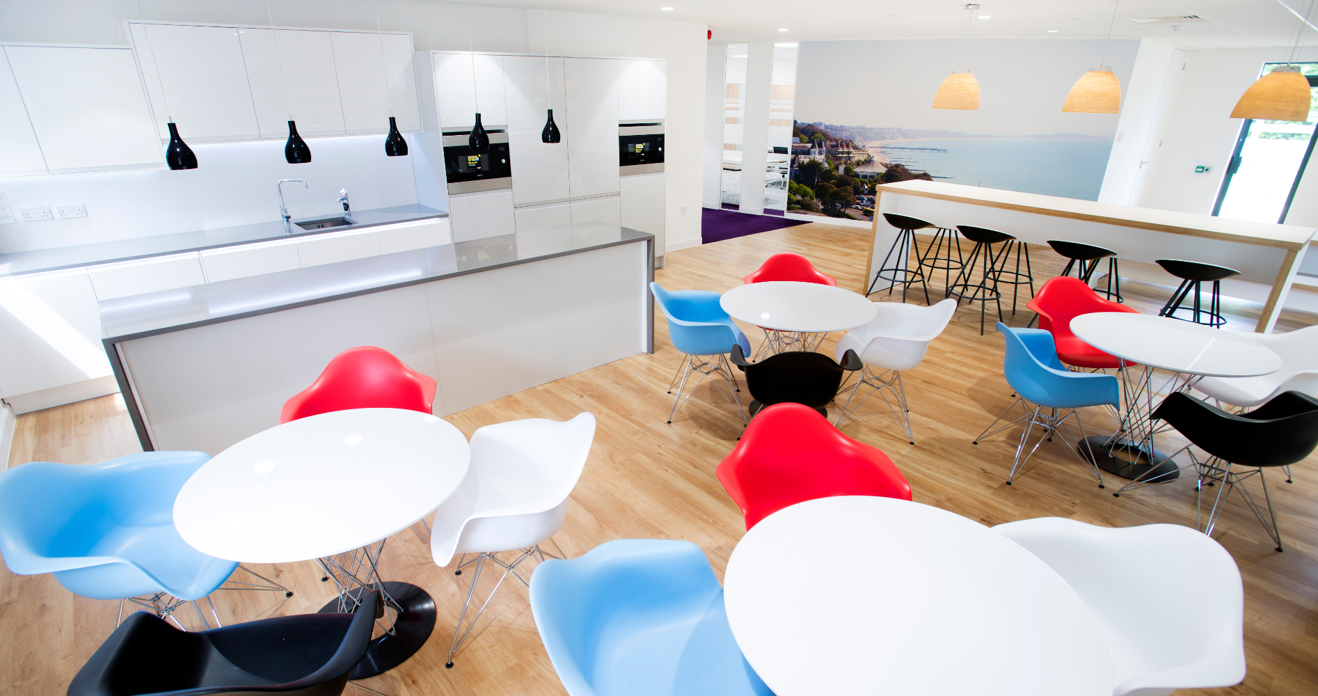 Vibe Business Interiors - Taylor Wimpey
